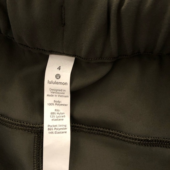 SOLD - Andrea ORIG $118! NEW WITH TAGS LULULEMON - Picture 5 of 6